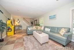 63 E Tiana Rd - Photo 5 of 30