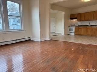 390 Main St #3 - Photo 3 of 8
