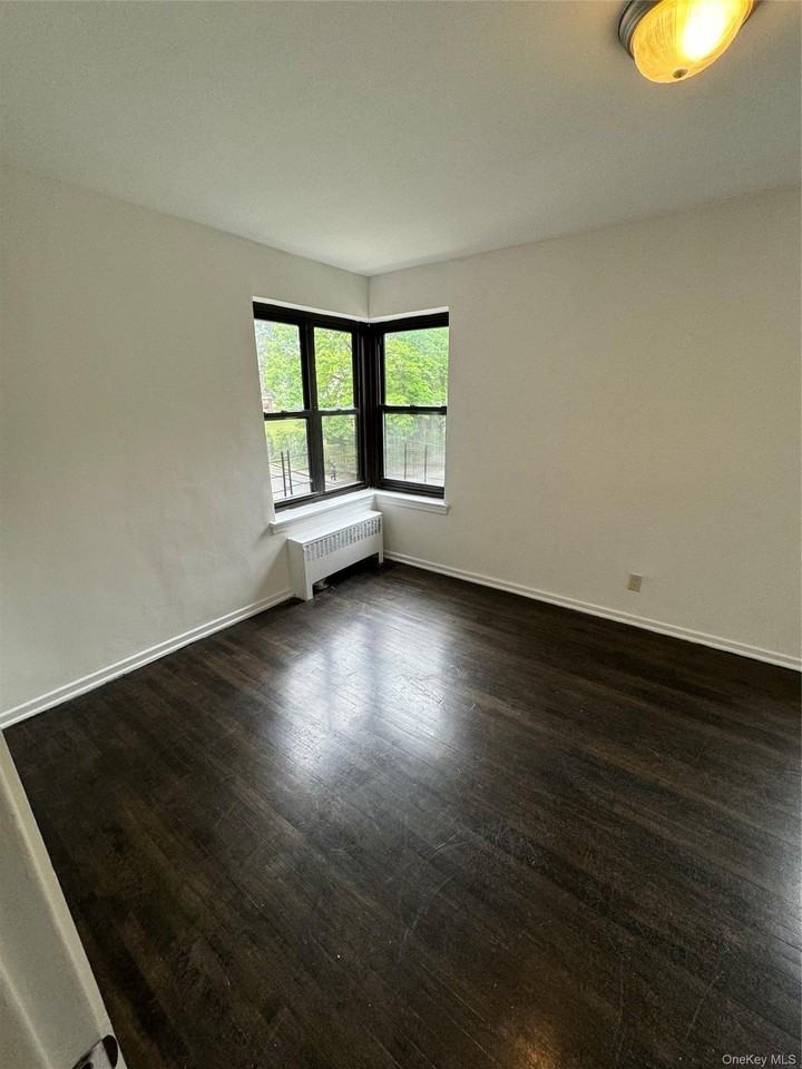 59 Old Mamaroneck Rd #2E - Photo 7 of 8