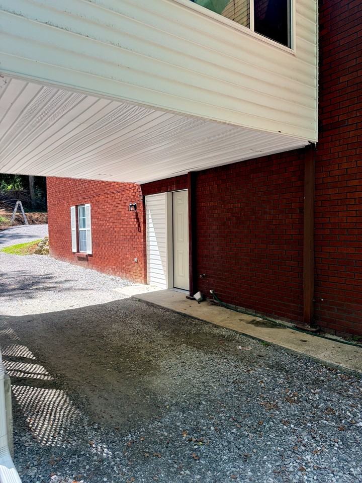 101 Loveless Ln #1 - Photo 2 of 16