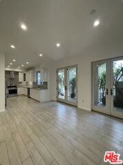 1654 Greenfield Ave #101 - Photo 4 of 8