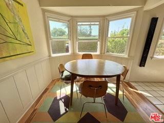 943 Indiana Ave - Photo 5 of 8