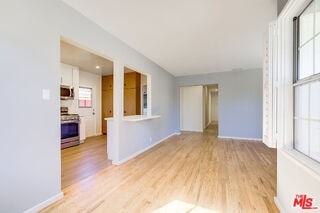 11941 Aneta St - Photo 7 of 8