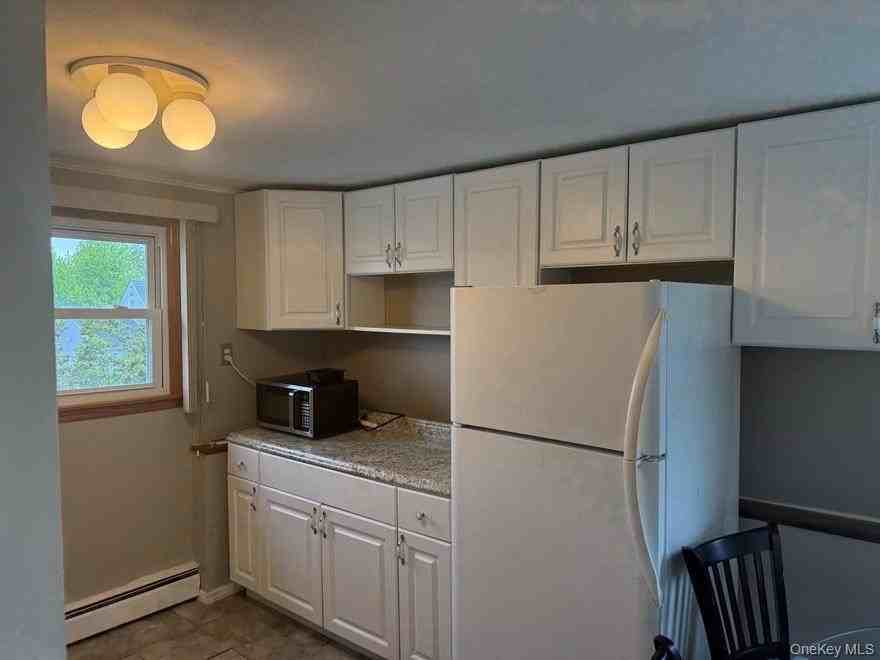 175 Wickfield Ln - Photo 4 of 11