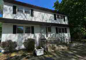 408-A 7th St #B - Photo 1 of 1