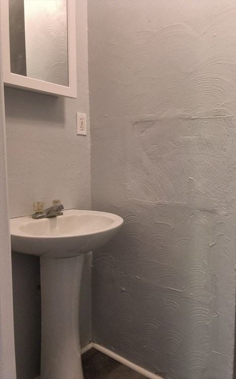 15 Studley St #3 - Photo 6 of 8