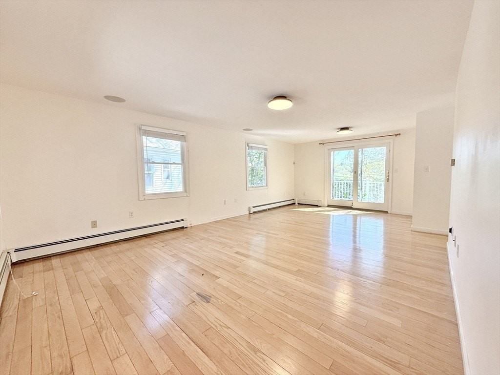 6 Larch St - Photo 2 of 29