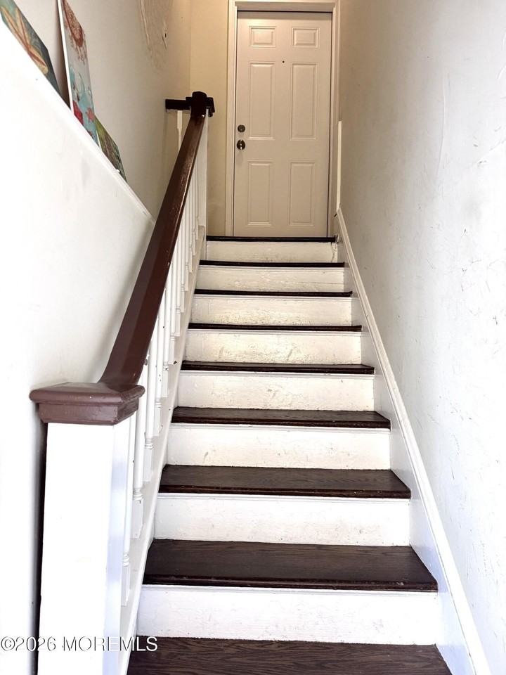 415 Sunset Ave #2 - Photo 4 of 21