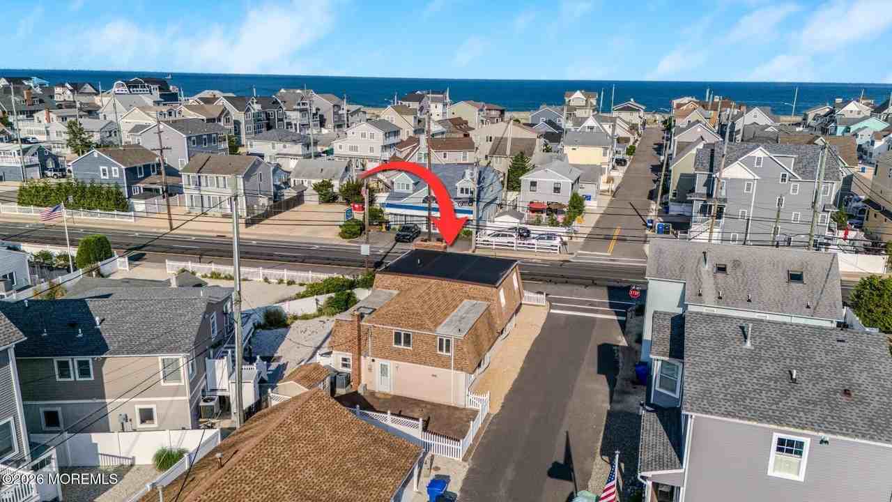 102 W Colony Rd - Photo 3 of 37