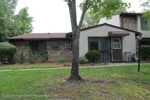 featured image of 134 Amberly Dr #F