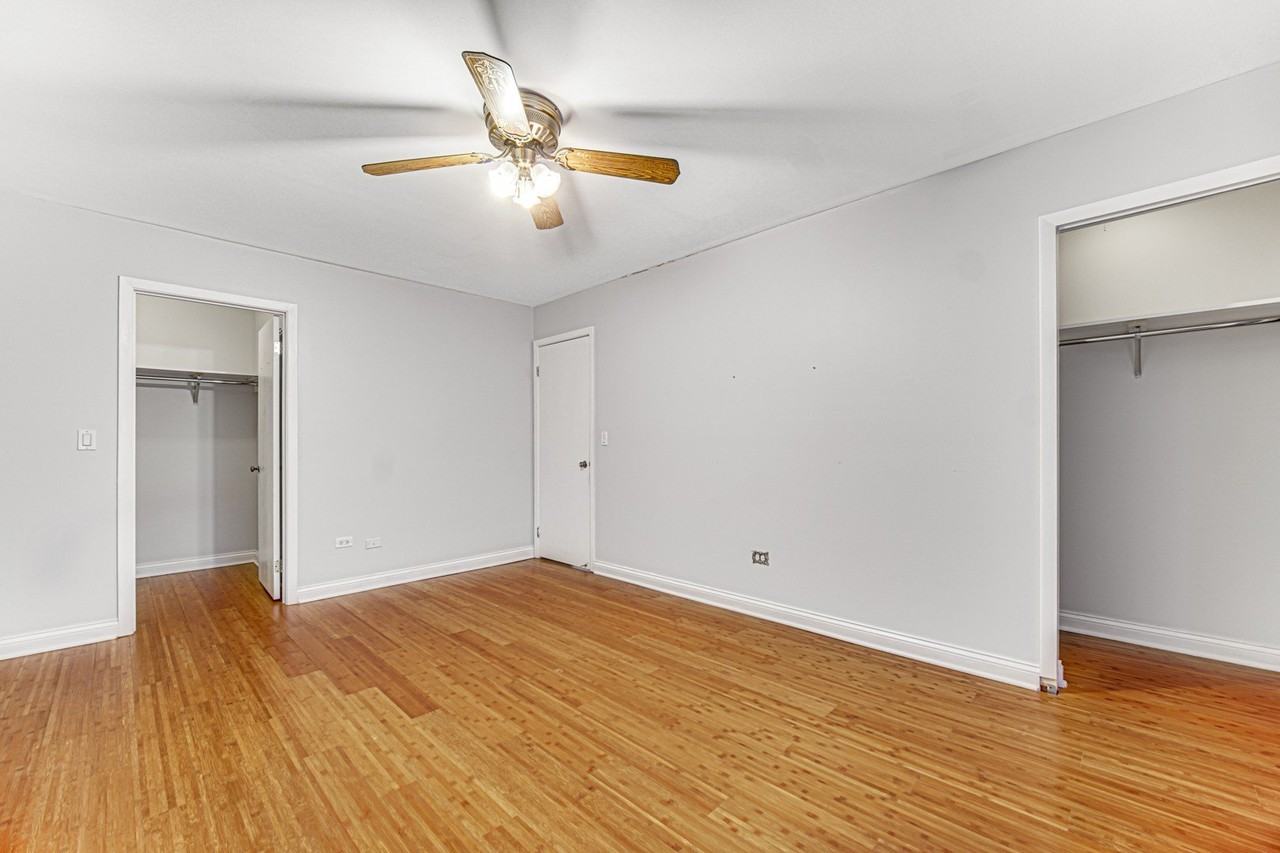 446 Irvine Ct - Photo 4 of 8