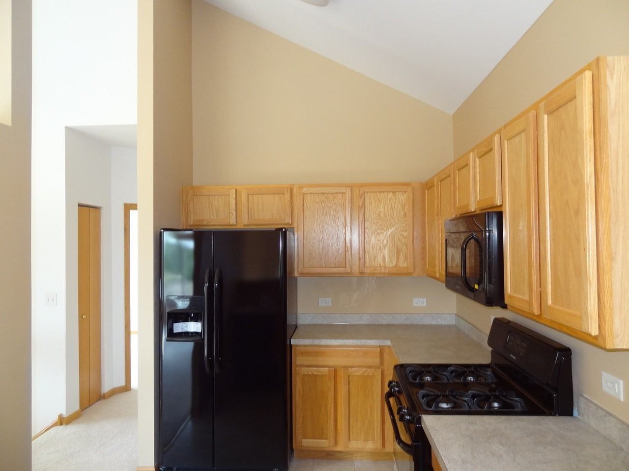 131 Enclave Cir #C - Photo 7 of 11