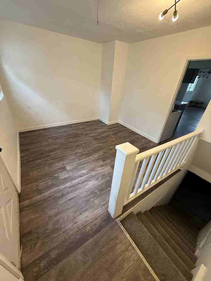 514 N French Ave #1 - Photo 4 of 8