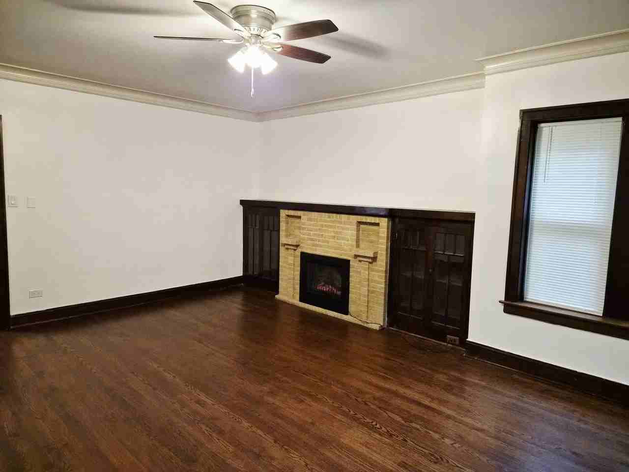 7826 S Bennett Ave #2 - Photo 3 of 20
