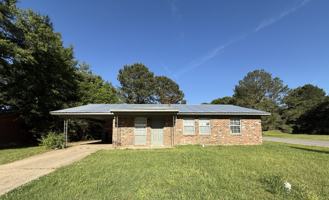 featured image of 3086 Beasley Dr #1