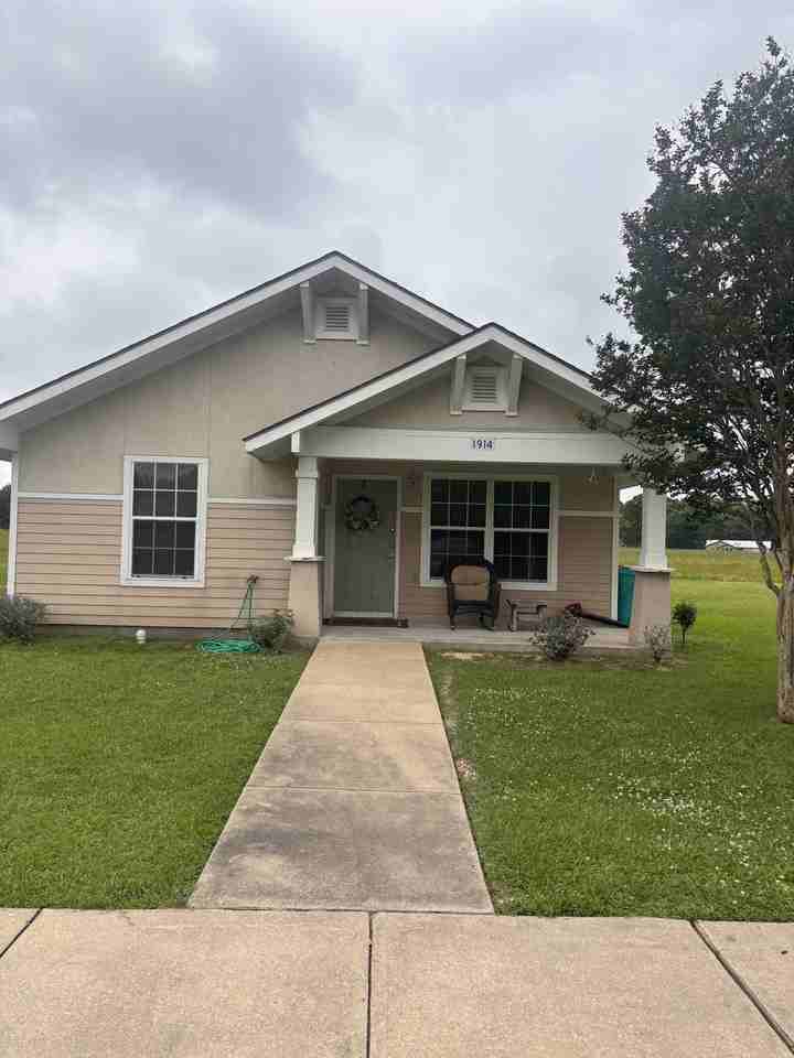 1850 Marshall Frank Dr #1