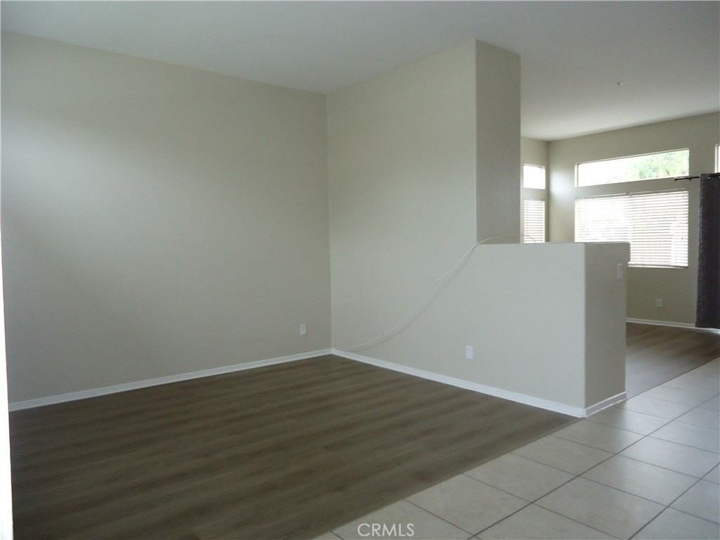 6032 Kendrick Dr - Photo 3 of 24