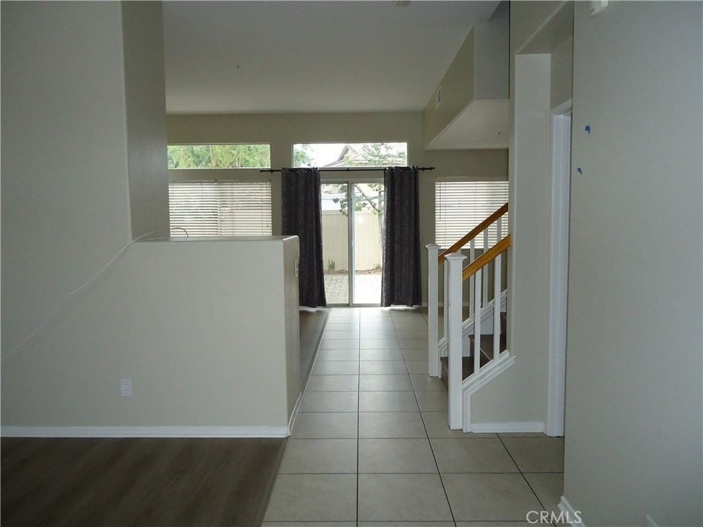 6032 Kendrick Dr - Photo 5 of 24