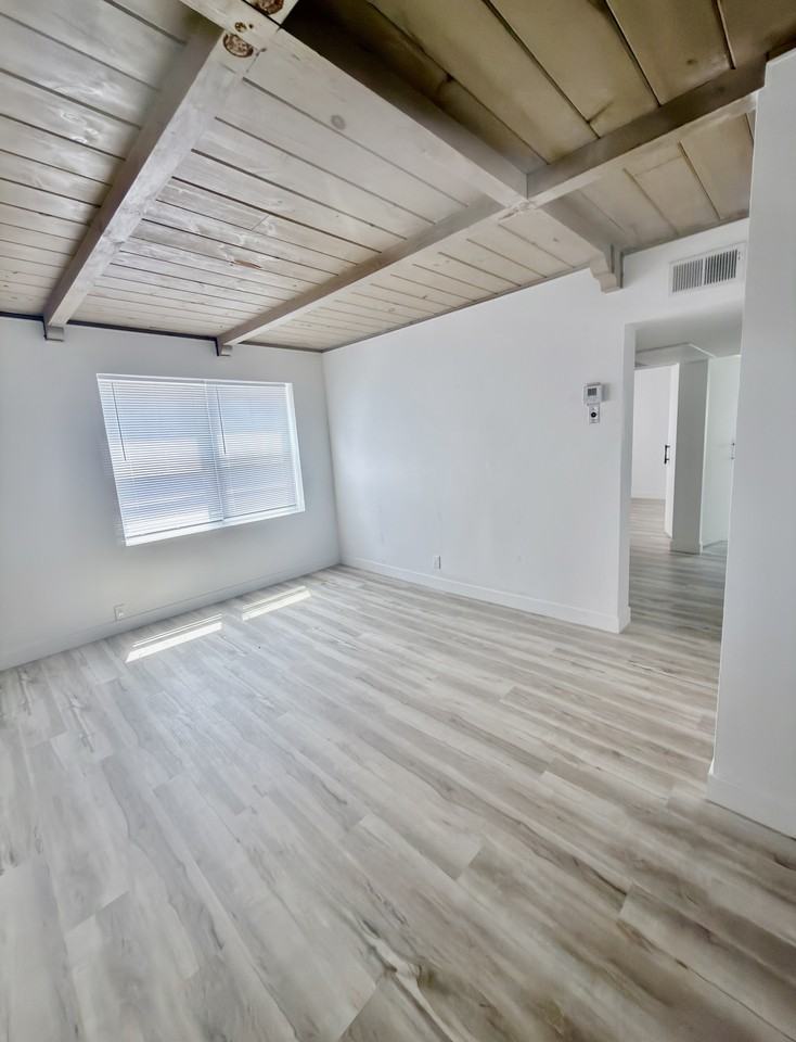1625 E Street - 16 #16 - Photo 5 of 5