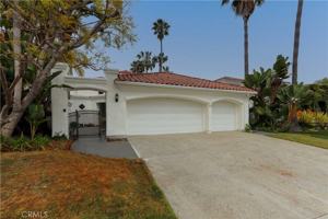 featured image of 11 Terraza Del Mar