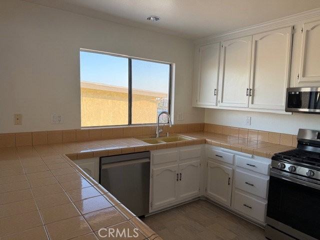 33841 Diana Dr #B - Photo 2 of 8