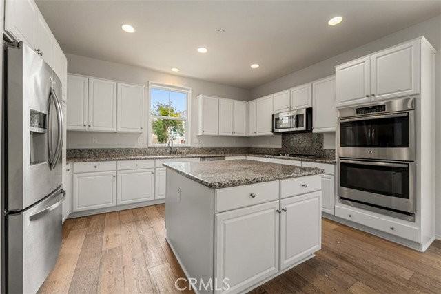 126 Prospect - Photo 3 of 8