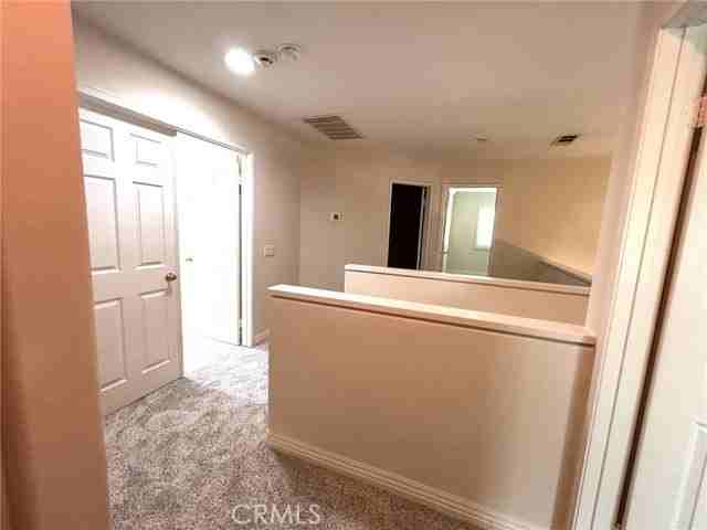 17 Windarbor Ln - Photo 2 of 8