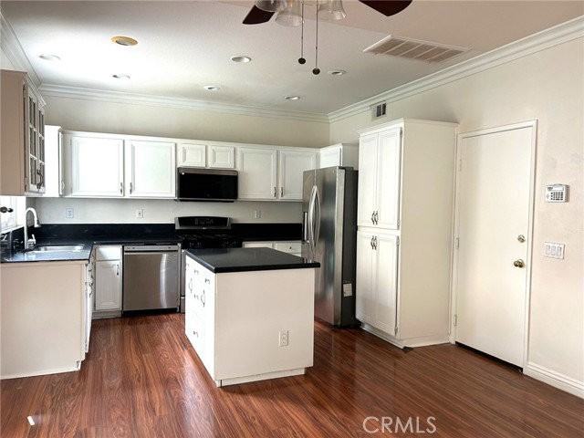 17 Windarbor Ln - Photo 6 of 8