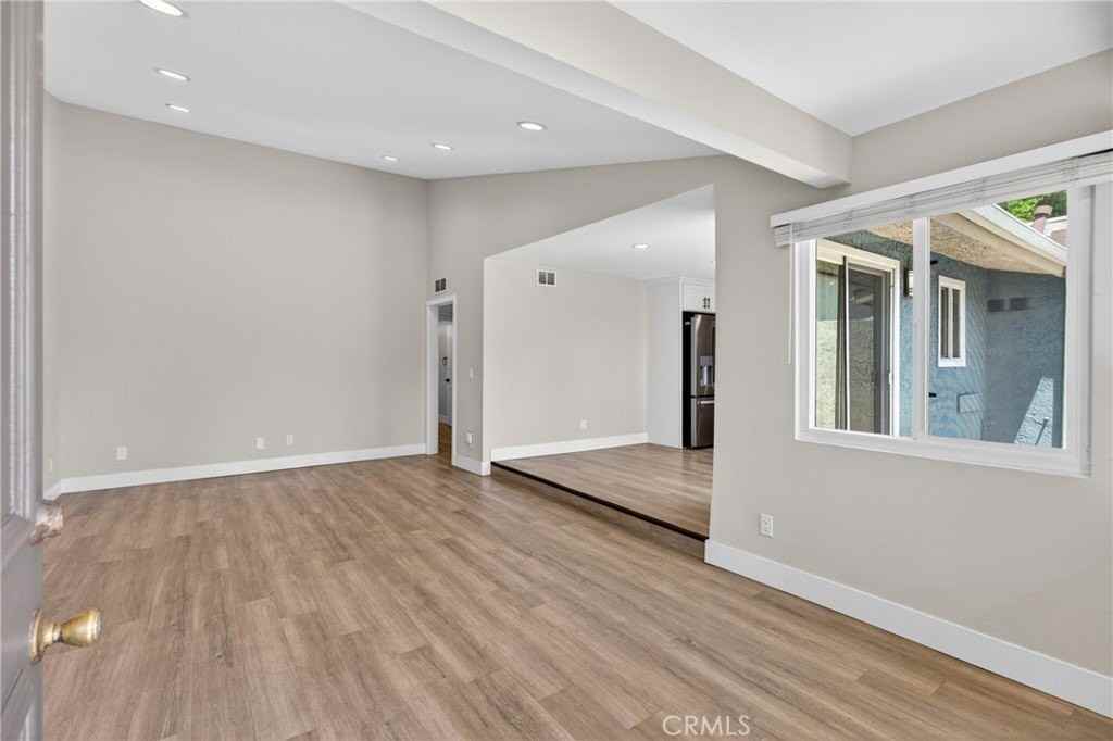 8416 Burnet Ave #7 - Photo 2 of 25