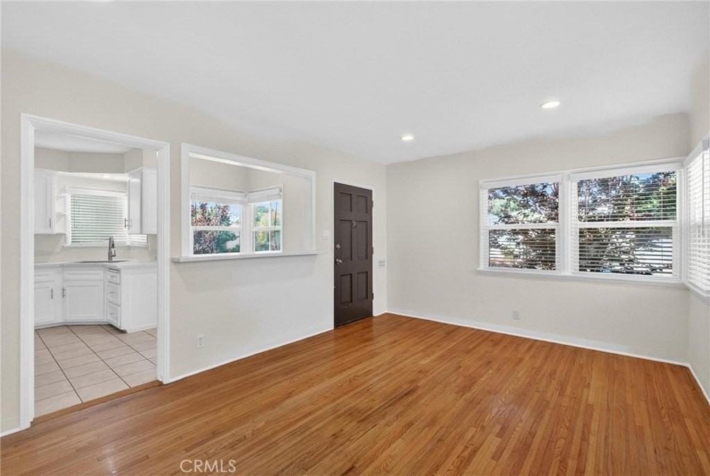 610 E Fairview Blvd - Photo 7 of 16