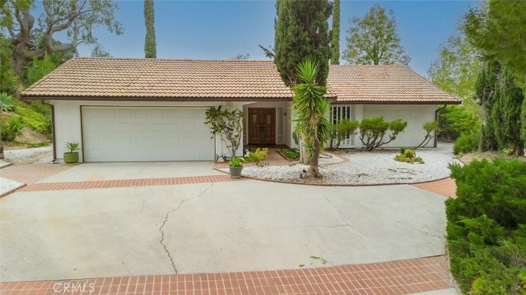 12839 Mclennan Ave - Photo 4 of 50