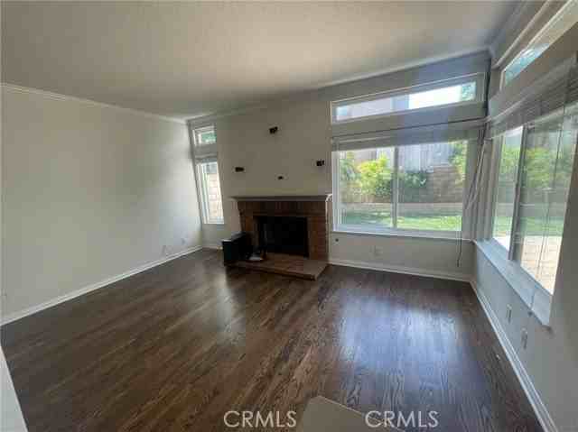 259 Saint Croix Ct - Photo 6 of 20