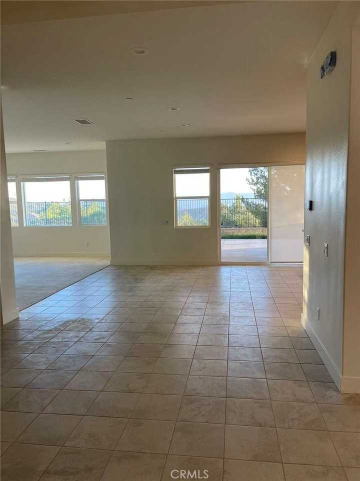 19042 Martino Ct - Photo 3 of 39