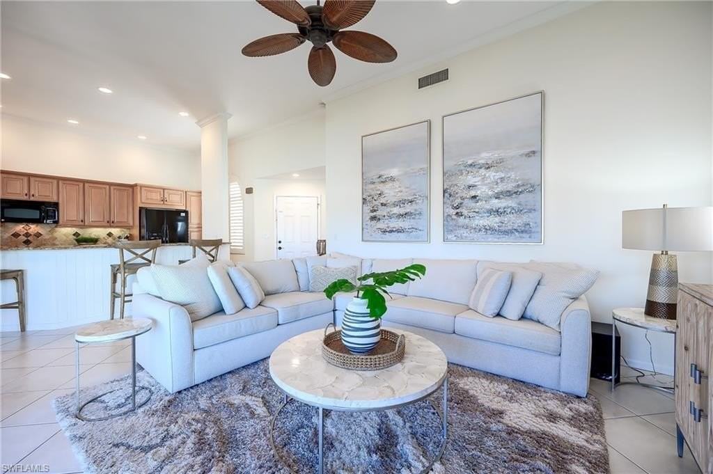 613 Beachwalk Cir #J204 - Photo 4 of 40