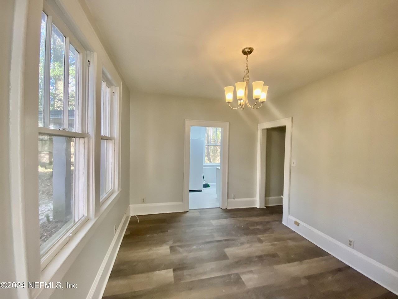 1653 Euclid St #1 - Photo 4 of 11