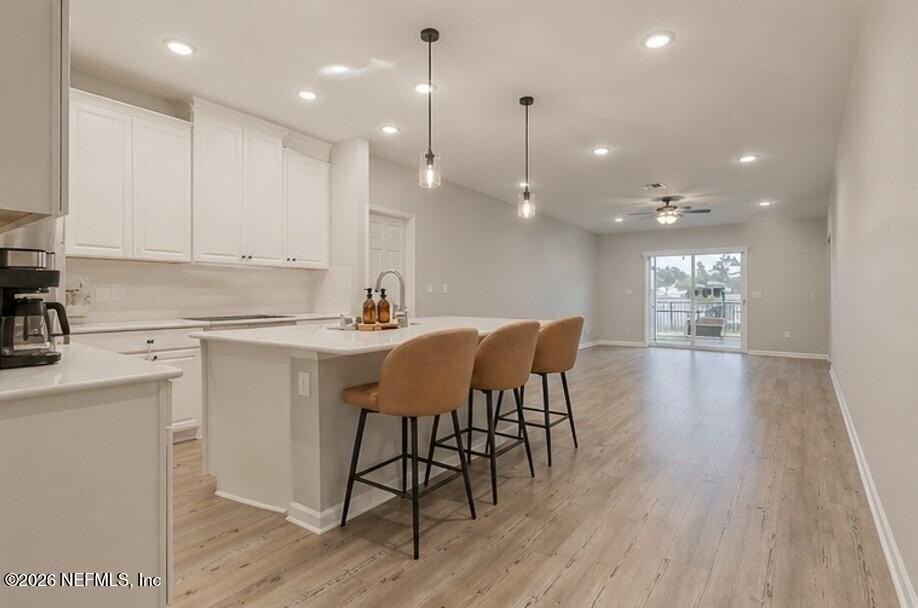 13849 Harlowton Ave - Photo 5 of 50