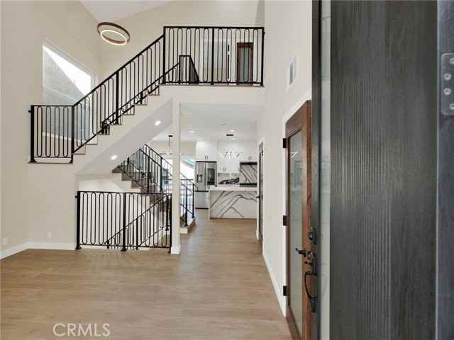 4530 Ensenada Dr - Photo 2 of 8
