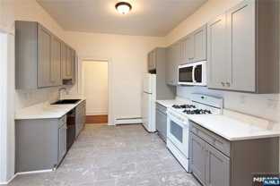 312 Main St - Photo 1 of 1