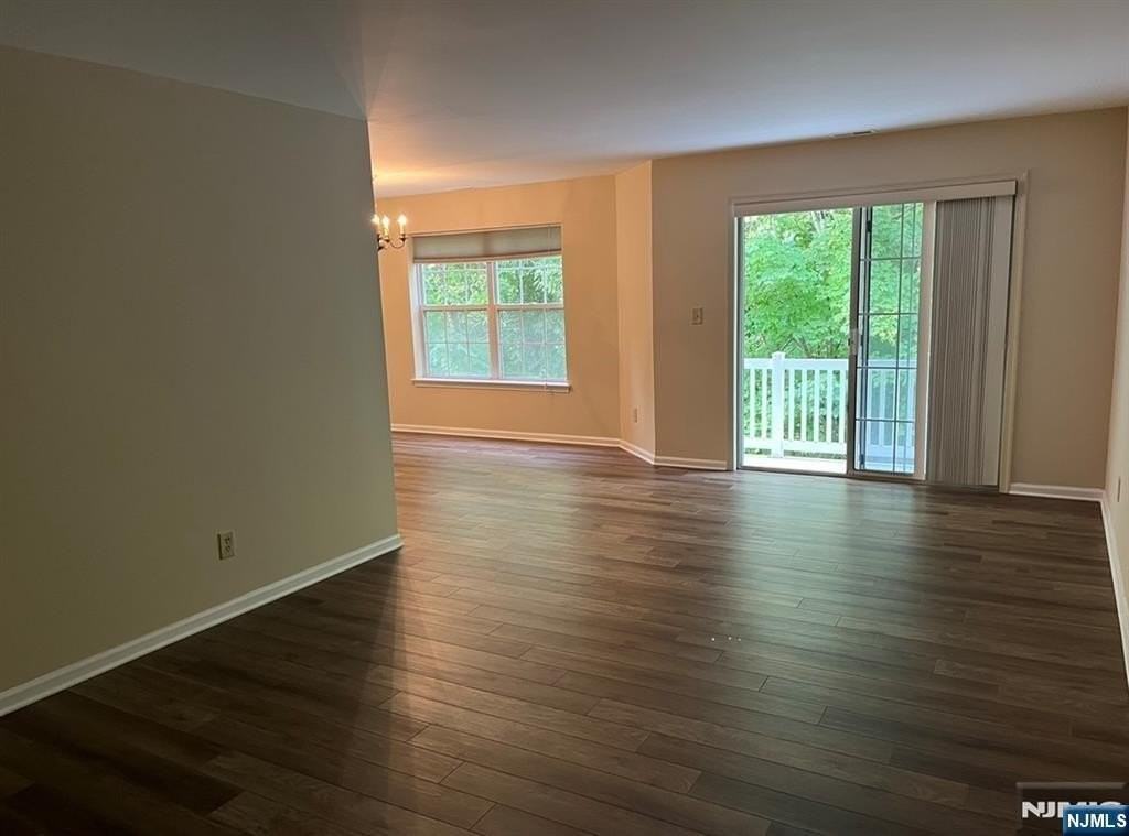 6-3 Vernon Ct - Photo 2 of 7