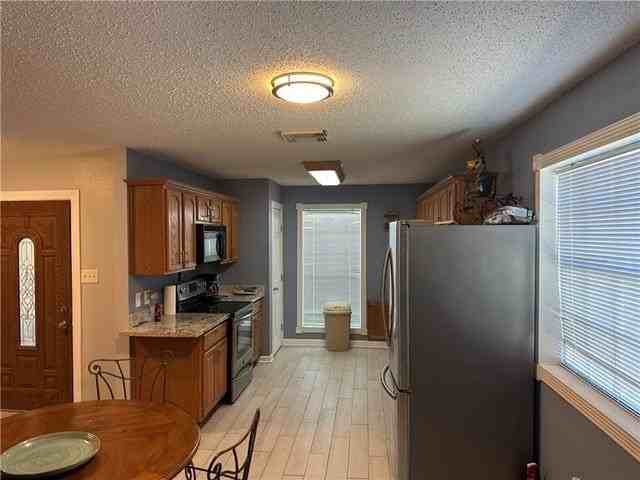 2012 Lafitte St - Photo 2 of 11