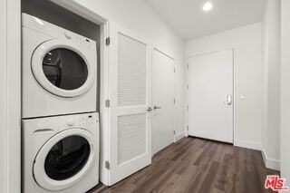 1215 S Bedford Dr #304 - Photo 7 of 8