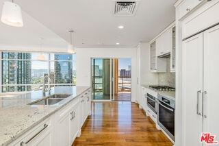 1 W Century Dr #24D - Photo 7 of 8