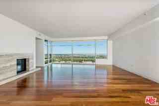 1 W Century Dr #24A24D - Photo 2 of 8