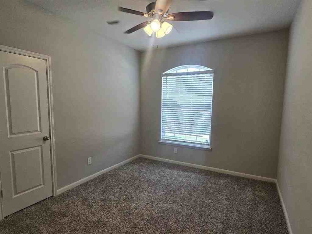 2024 Jeanine Dr - Photo 5 of 25