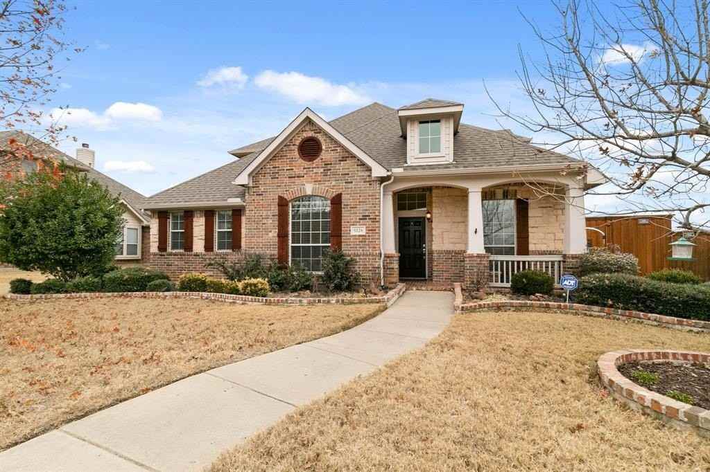 5128 Oceana Dr - Photo 2 of 30