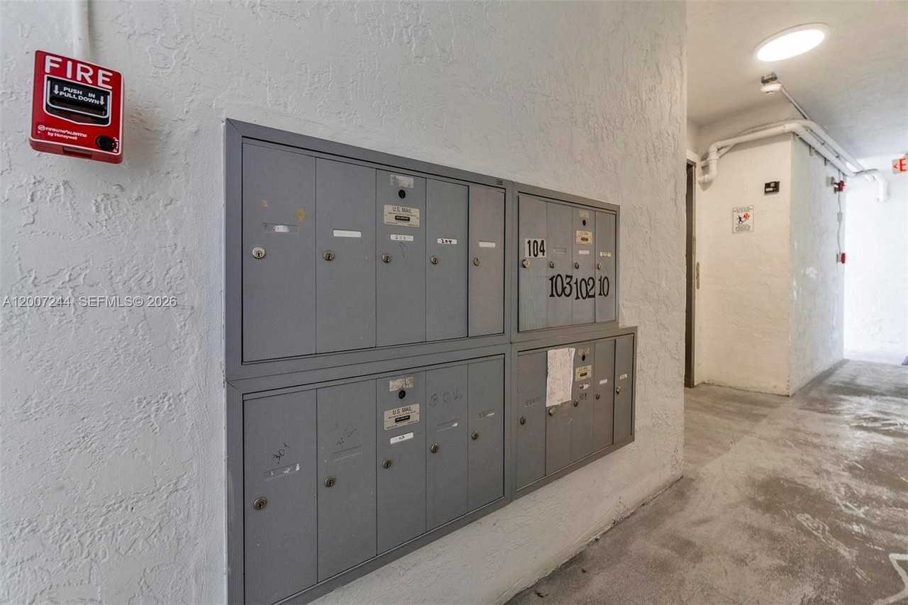 753 Nw 30th St #753 - Photo 6 of 8