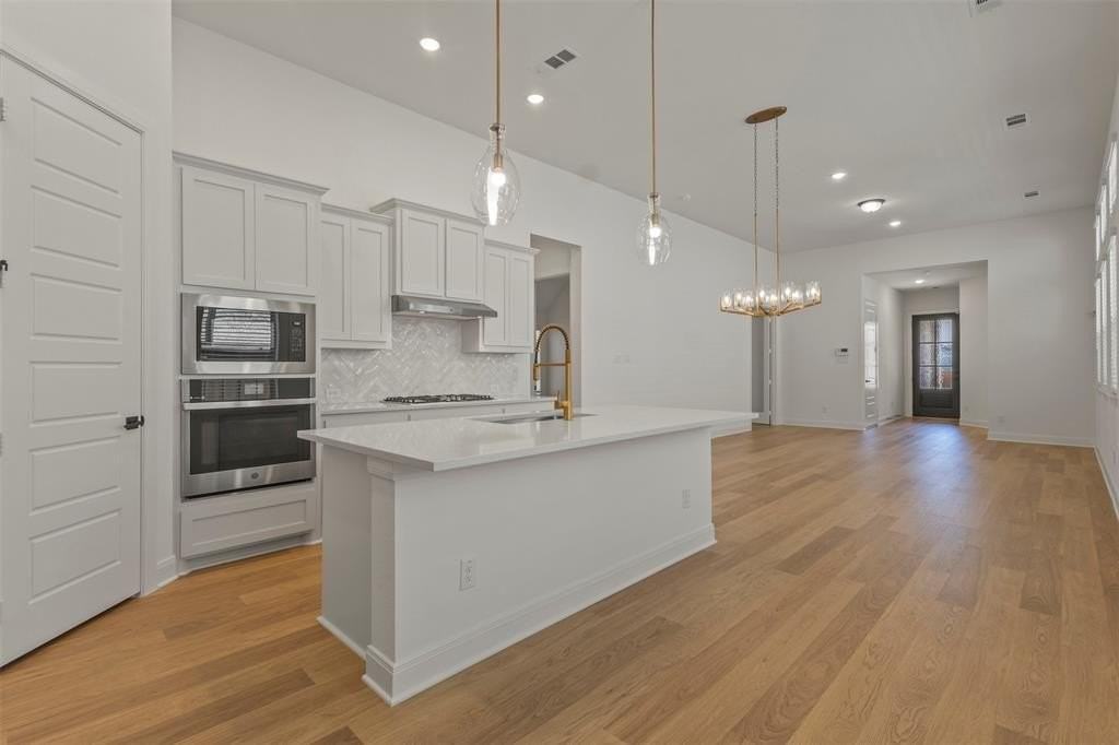 9105 Buckeye Bnd - Photo 6 of 29