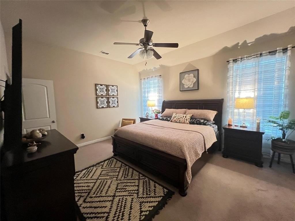916 Sundrop Dr - Photo 5 of 8