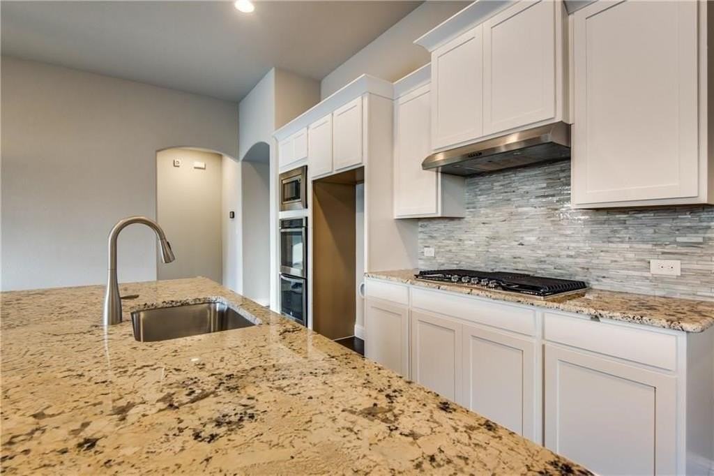 2612 Walnut Creek Ln - Photo 7 of 25