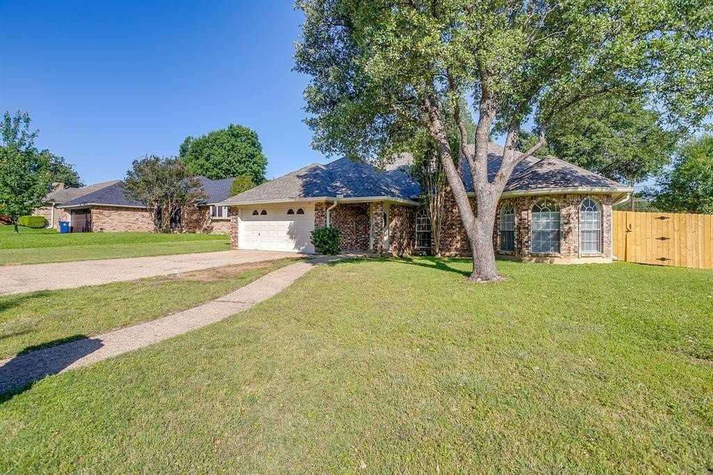125 Ne Brushy Mound Rd - Photo 2 of 40